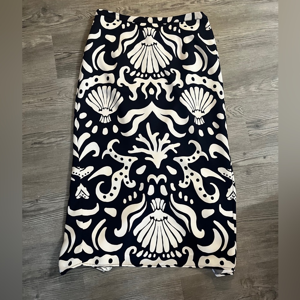 Alex Marie Navy and White Printed Skirt
